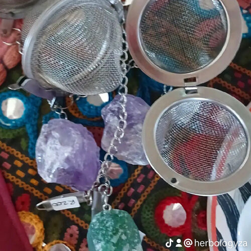 Gemstone Mesh Tea Strainer - Image 3